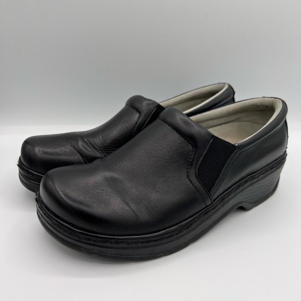 Klogs Footwear Mission‎ Black Leather, slip resistant non-marking, 9.5